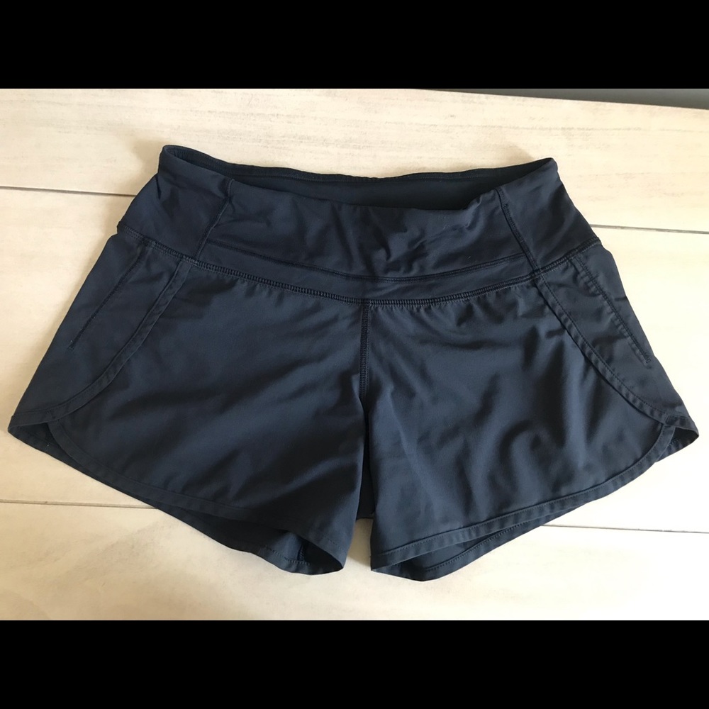 Lululemon black speed shorts size 4 *no liner*, 4”